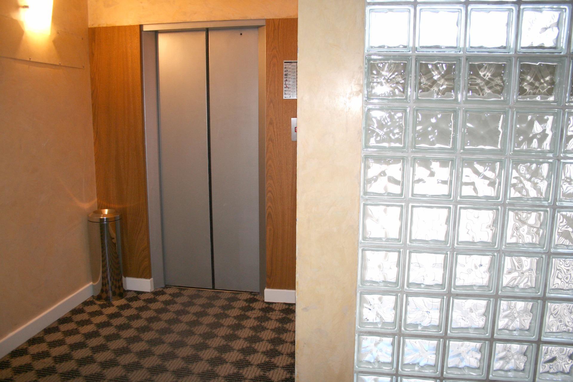 Aparthotel Urbana